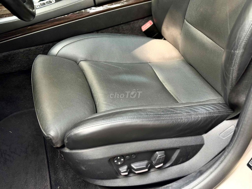 BMW 7 Series 2009 F02 new model dkld 2011. Mua bán Ô tô tại Quận Tân Phú Tp Hồ Chí Minh được đăng bởi Lê Băng Vinh hình 14