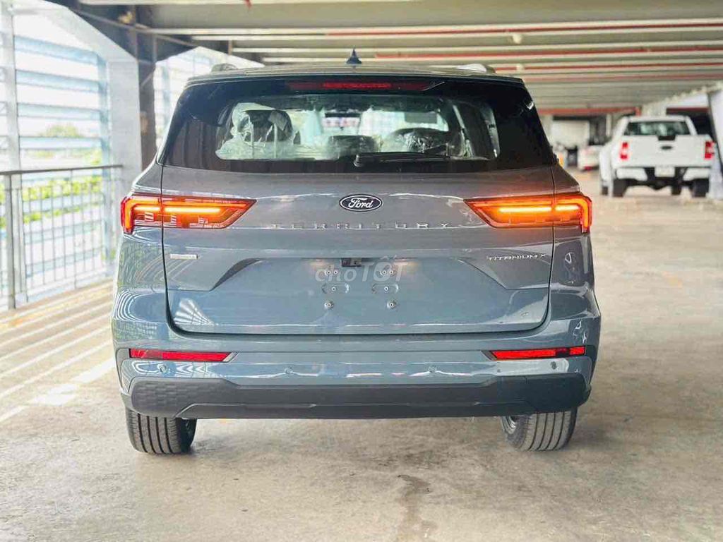 Ford Territory 2025 Titanium X 1.5 AT - 2943 km. Mua bán Ô tô tại Thành phố Thủ Dầu Một Bình Dương được đăng bởi Bình Dương ford hình 5