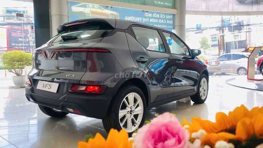 VF5 Plus trả trước 0₫+ Thủ tục đơn giản. Mua bán Ô tô tại Huyện Bình Chánh Tp Hồ Chí Minh được đăng bởi VinFast Miền Nam hình 5