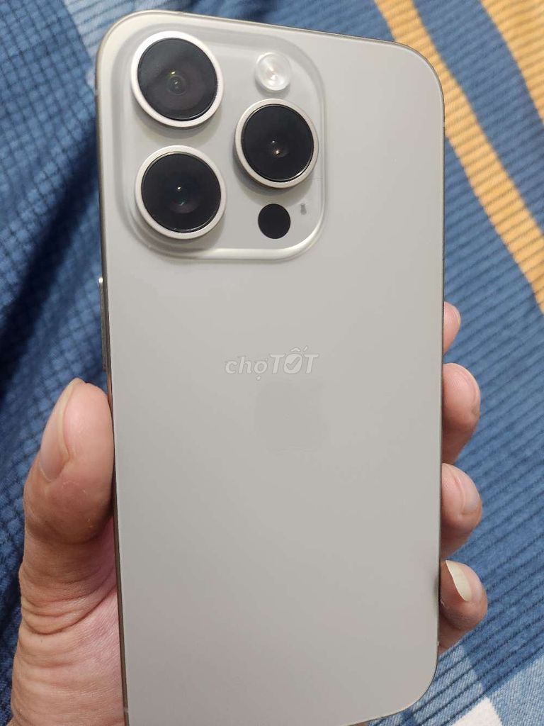 Apple iPhone 15 Pro 128GB Xám Mỹ. Mua bán Điện thoại tại Quận Long Biên Hà Nội được đăng bởi Thành  hình 1