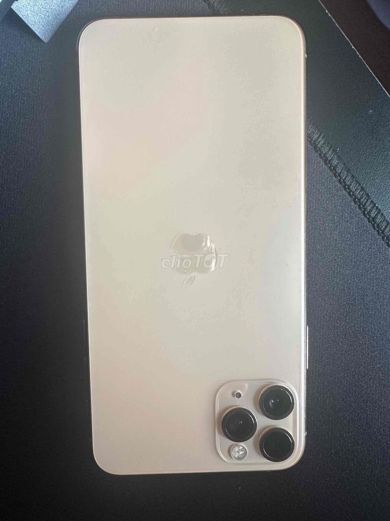 Apple iPhone 11 Pro Max 64GB Vàng. Mua bán Điện thoại tại Thị Xã Buôn Hồ Đắk Lắk được đăng bởi nguyễn văn đông hình 1