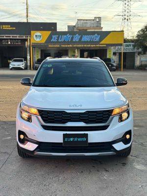 Kia Seltos Deluxe 2022
