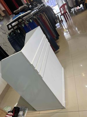 Tủ tính Tiền. Mua bán Tủ, kệ gia đình tại Thành phố Buôn Ma Thuột Đắk Lắk được đăng bởi Diễm Hồng