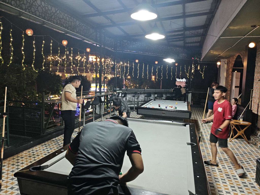 Bàn bida Pool đã qua sử dụng. Mua bán Sở thích khác tại Thành phố Dĩ An Bình Dương được đăng bởi Nguyễn Trí Vinh hình 1