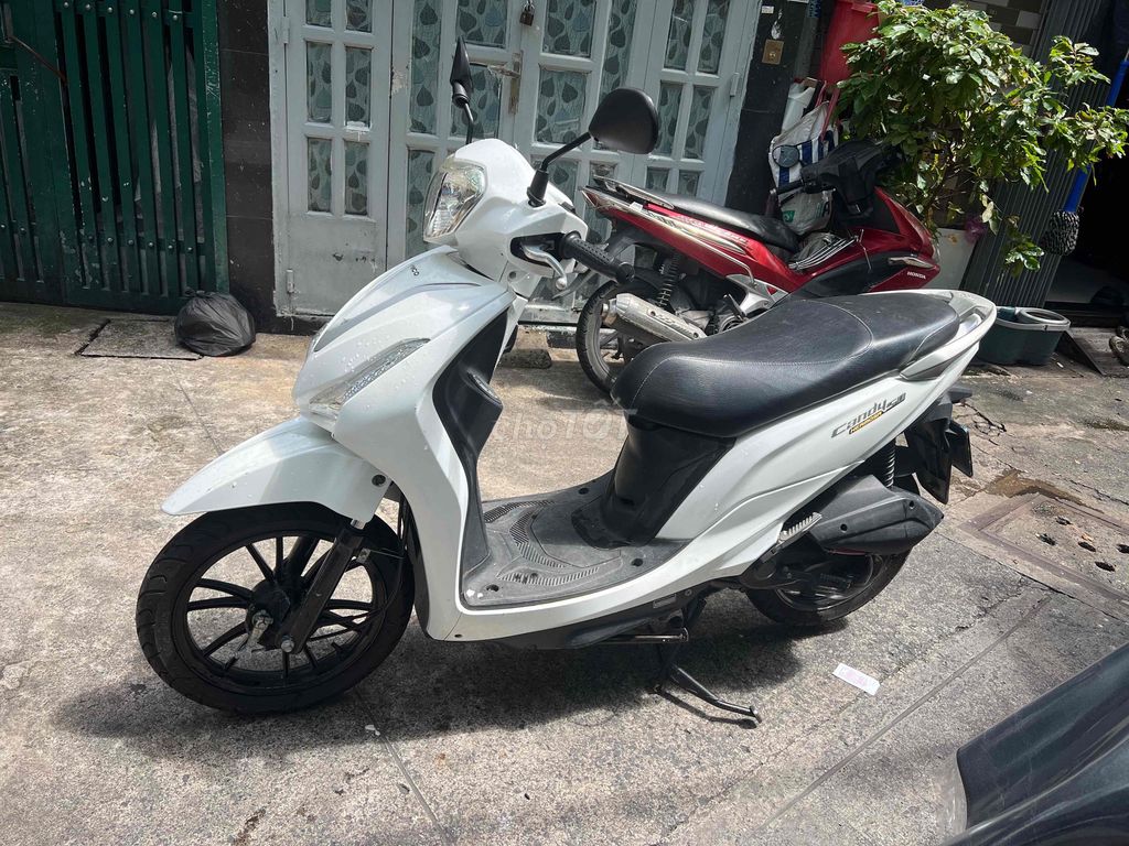Kymco Candy Hermosa 2022 Белый