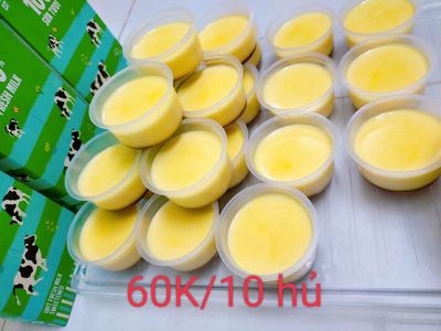 Bánh flan 60k/10 hủ . Nhà làm k ngon k lấy tiền