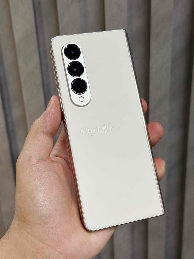 Samsung Galaxy Z Fold4 256GB Vàng đồng. Mua bán Điện thoại tại Quận Bình Thạnh Tp Hồ Chí Minh được đăng bởi Tuấn 5G Giá Sỉ Sam hình 1