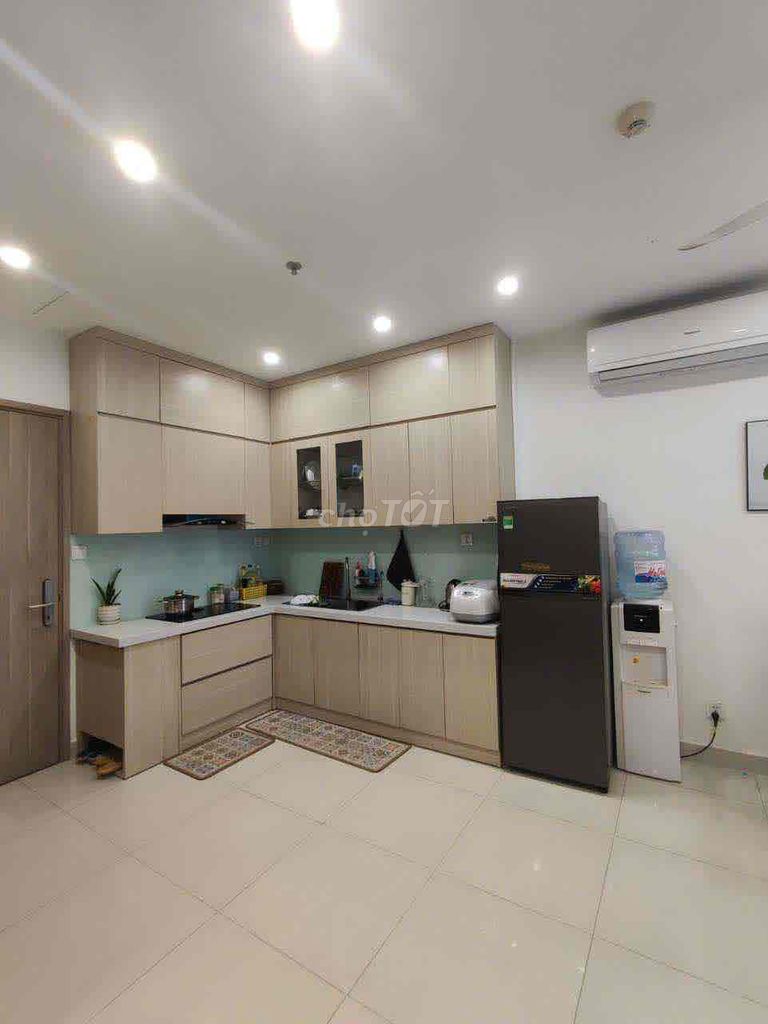 Chính chủ cần bán gấp căn 43m2 full đồ 3.050 tỷ Đông nam Vinhomes