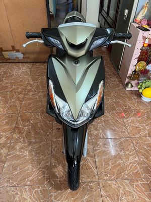 Luvias màu đen đời 2012 biển số Sài Gòn. Mua bán Xe máy tại Quận Phú Nhuận Tp Hồ Chí Minh được đăng bởi Văn Thanh Hưng