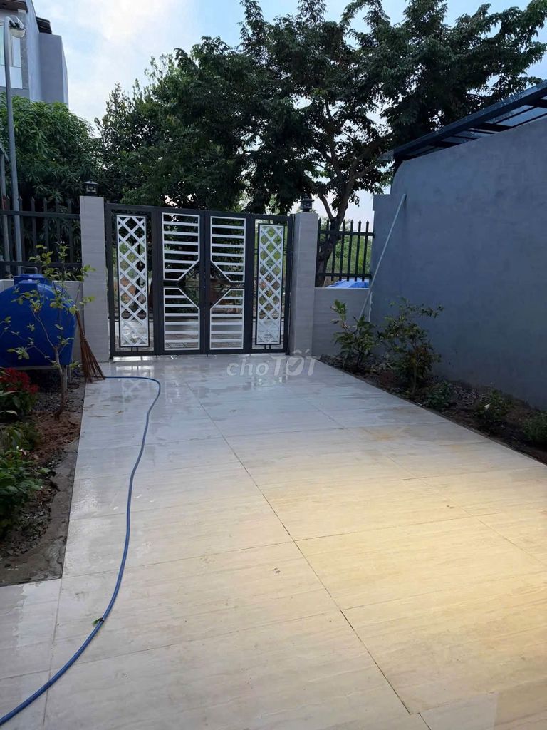 Brand-new furnished 2-bedroom house with car yard — photo 8