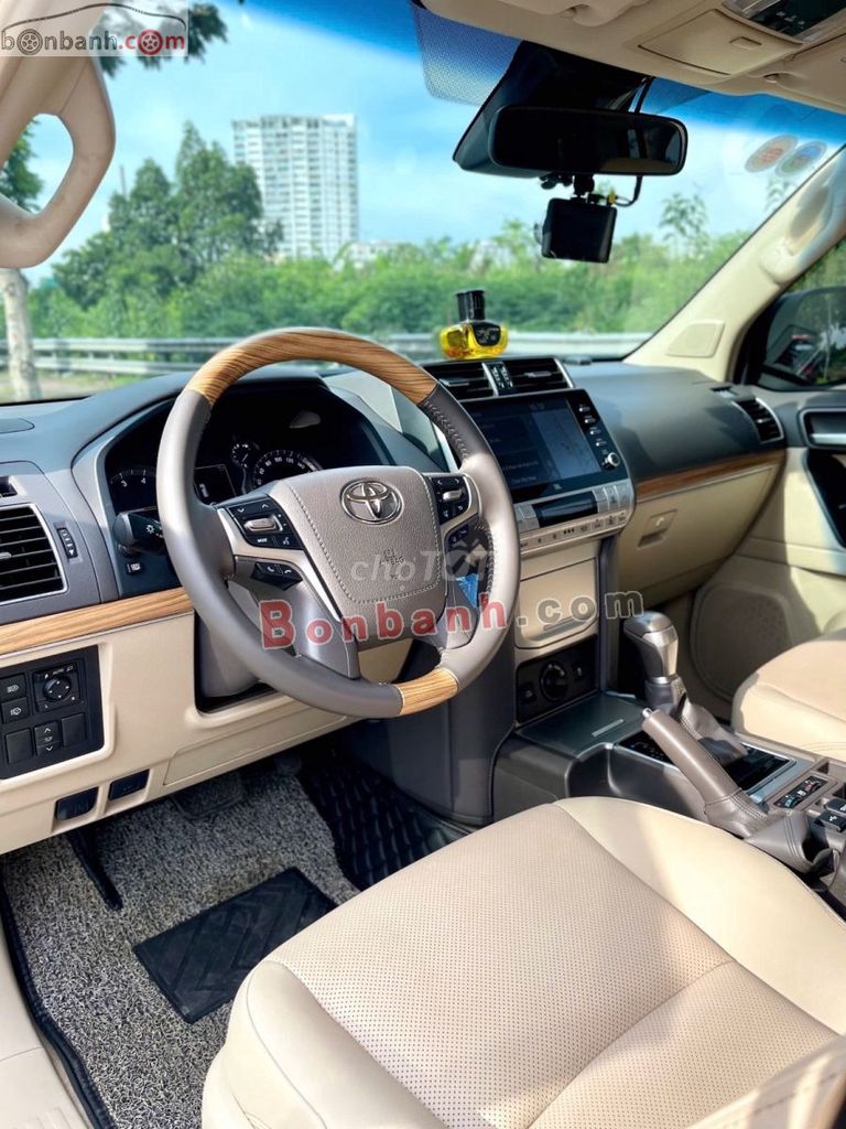 Toyota Land Cruiser Prado sx 2022 màu đen. Mua bán Ô tô tại Quận Cầu Giấy Hà Nội được đăng bởi nghia hình 5