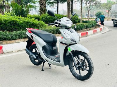 VISION XÁM XI MĂNG THỂ THAO SIÊU LƯỚT MỚI MUA.. Mua bán Xe máy tại Quận Đống Đa Hà Nội được đăng bởi Minh Khôi