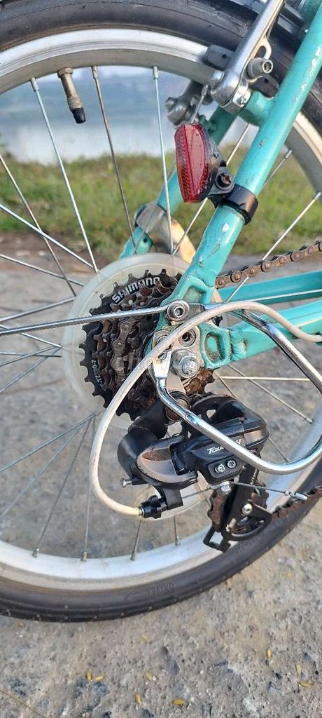 Xe đạp mini Weekend bikes khung nhôm. Mua bán Xe đạp tại Quận Long Biên Hà Nội được đăng bởi Trần Nghi hình 8