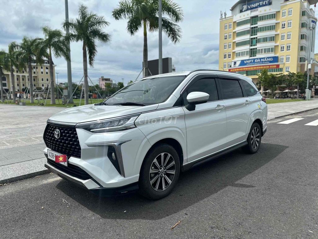 Toyota Veloz Cross 2022 CVT. Mua bán Ô tô tại Quận Thanh Khê Đà Nẵng được đăng bởi Dũng hình 8