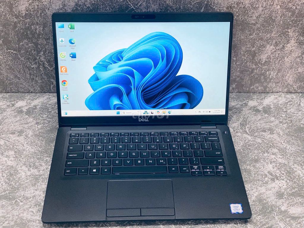 Laptop Dell Latitude 5300 i7-8TH/ 8G/ 256G FHD