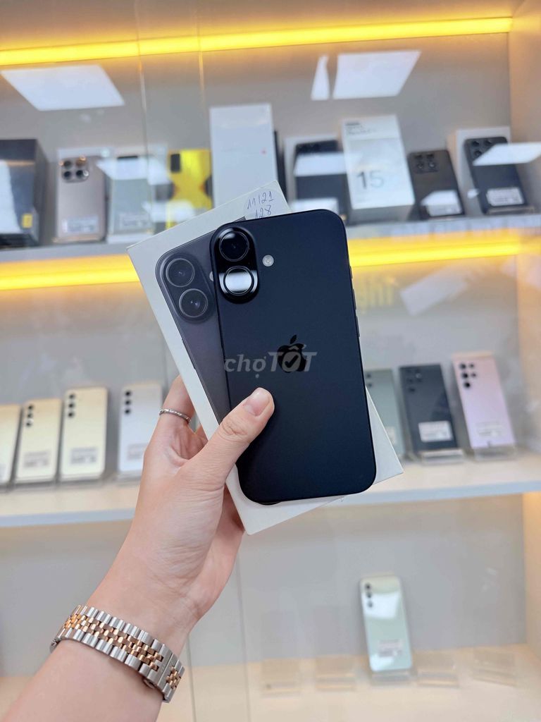 IPHONE 16 VN-Tặng BHV Rơi Vỡ-Sạc Ít Lần-Còn BHH. Mua bán Điện thoại tại Thành phố Biên Hòa Đồng Nai được đăng bởi Mobile Di Động Biên Hoà hình 1