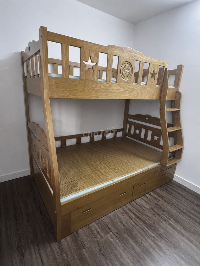 Giường tầng Gỗ sồi Nâu gỗ 1.2m 1m cũ. Mua bán Giường, chăn ga gối nệm tại Quận Nam Từ Liêm Hà Nội được đăng bởi vũ mạnh cường hình 1