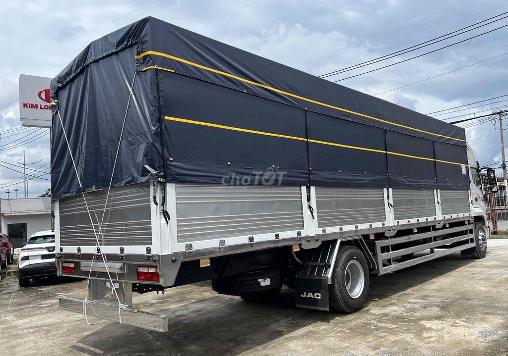 Bán Xe Tải JAC 8 tấn Siêu Dài Thùng 9.950m. Mua bán Xe tải, xe ben tại Quận Bình Tân Tp Hồ Chí Minh được đăng bởi TRUNG TÂM XE TẢI  hình 2