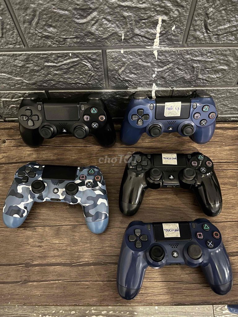 Thanh lý tay cầm PS4 chính hãng. Mua bán Thiết bị chơi game tại Quận 5 Tp Hồ Chí Minh được đăng bởi Thiên Hải hình 1