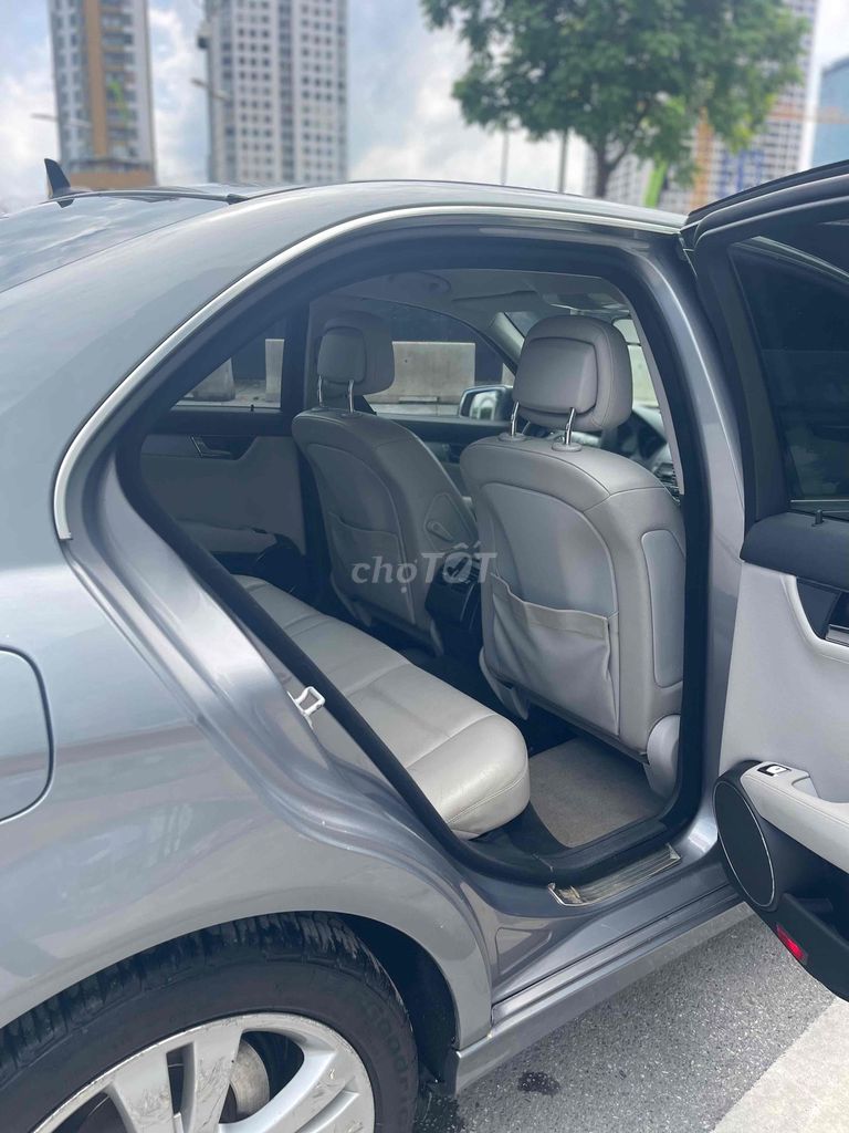 Mercedes Benz C200 sx 2010  odor 15 vạn km. Mua bán Ô tô tại Quận Thanh Xuân Hà Nội được đăng bởi long luxury hình 12