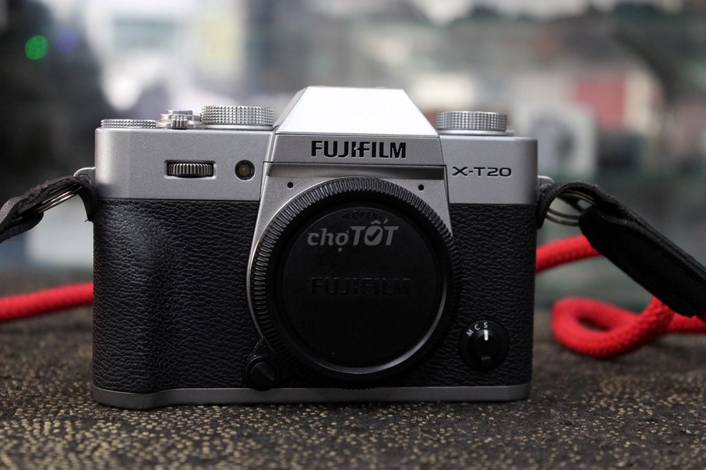 cần bán fujfilm XT20 như mới