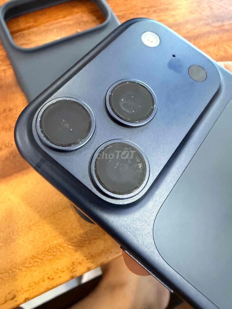 Apple iPhone 17 Pro 256GB Xanh Đậm. Mua bán Điện thoại tại Quận Phú Nhuận Tp Hồ Chí Minh được đăng bởi Thanh nam hình 1