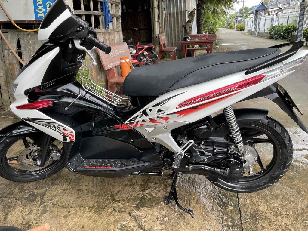 cần bán ab xe im ru ko hú hí. giảm mạnh tay cho ae. Mua bán Xe máy tại Thành phố Rạch Giá Kiên Giang được đăng bởi Lê Tài hình 3