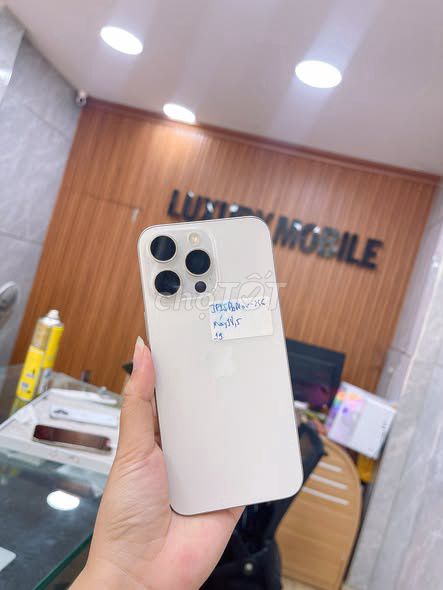 iPhone 15 Pro Max 256GB Trắng Mỹ. Mua bán Điện thoại tại Quận 7 Tp Hồ Chí Minh được đăng bởi Hội Đồ Điện Tử hình 1