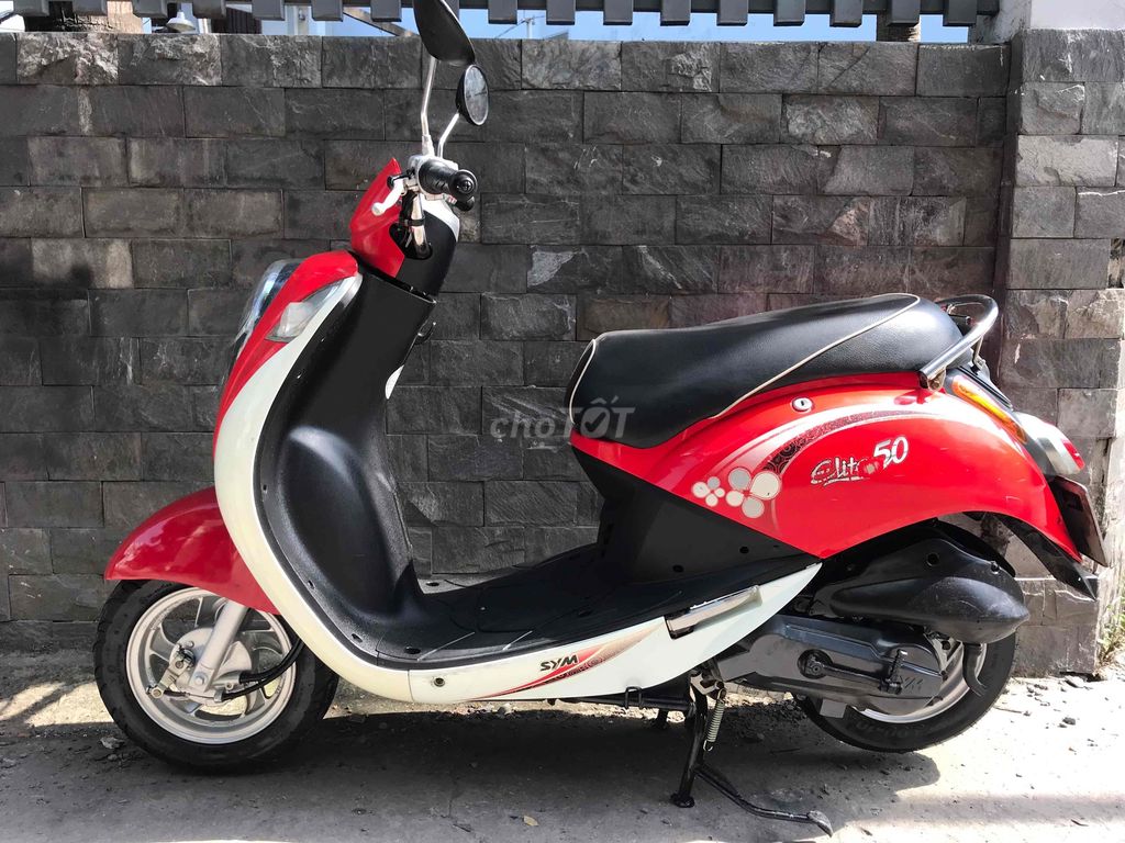 Tay ga SYM Elite 50cc Đài Loan. Mua bán Xe máy tại Quận Bình Tân Tp Hồ Chí Minh được đăng bởi Lê Văn Khang hình 1