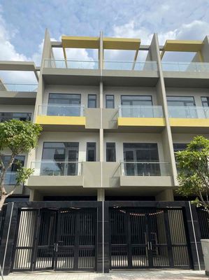 Nhà phố Bcons City Life thanh toán 21 tháng vốn từ 20% hỗ trợ lãi suấ