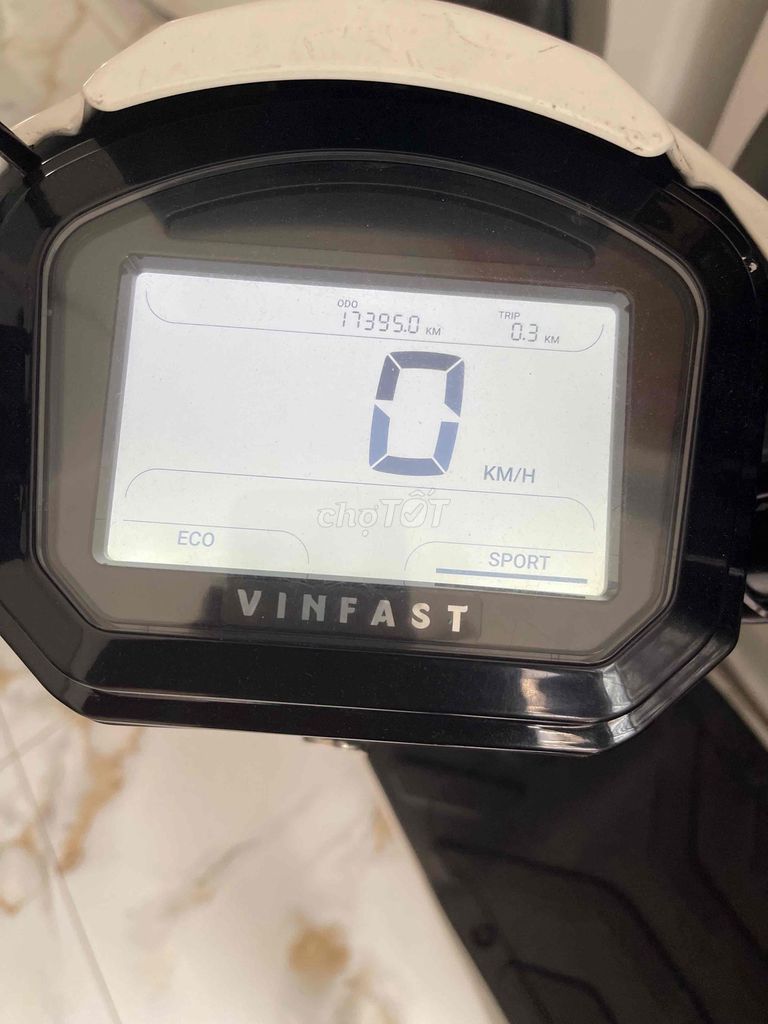 Xe máy điện VinFast Impes Trắng đen. Mua bán Xe điện tại Huyện Bình Chánh Tp Hồ Chí Minh được đăng bởi Cường hình 7