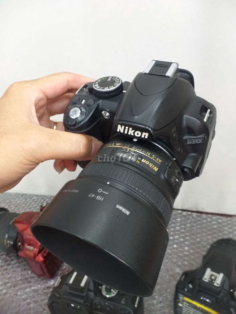 Nikon d3100 .50G f1.8.new 98%