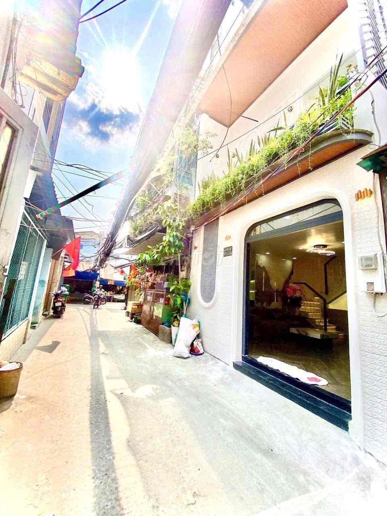 nhà hẻm 994 Huỳnh tấn phát quận 7 Đường Huỳnh Tấn Phát, Phường Phú Thuận, Quận 7, Tp Hồ Chí Minh Quận 7 Tp Hồ Chí Minh