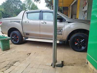 Mazda BT-50 2015 Vàng cát 117000 km. Mua bán Ô tô tại Huyện Ngọc Lặc Thanh Hóa được đăng bởi Lâm Thúy