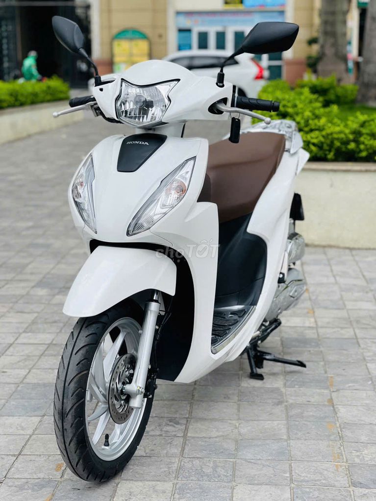 HONDA VISION 110FI TRẮNG ĐEN CHÍNH CHỦ 2024. Mua bán Xe máy tại Quận Nam Từ Liêm Hà Nội được đăng bởi HẢI ĐĂNG hình 6