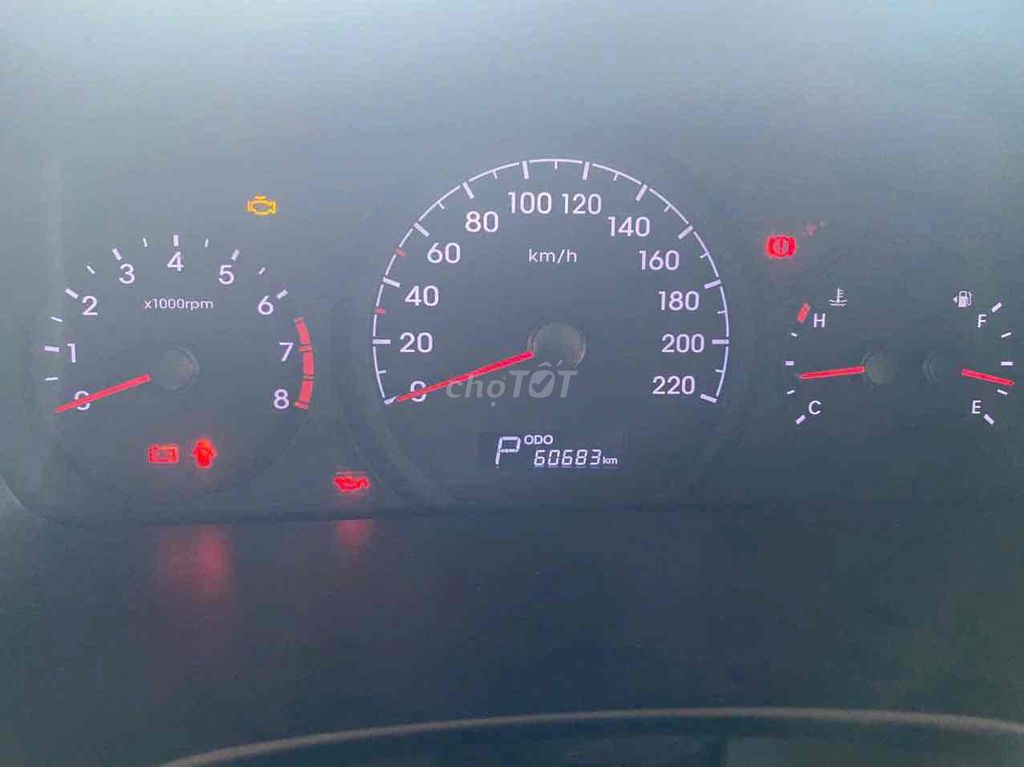 cần bán.huyndai Grand Starex 2016  AT đi- 60000 km. Mua bán Ô tô tại Quận Tân Phú Tp Hồ Chí Minh được đăng bởi Bùi phuong hình 1