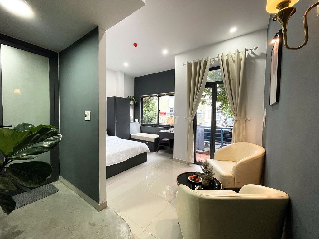 Оборудованная квартира с двумя спальнями на Ngô Thì Sĩ — фото 8