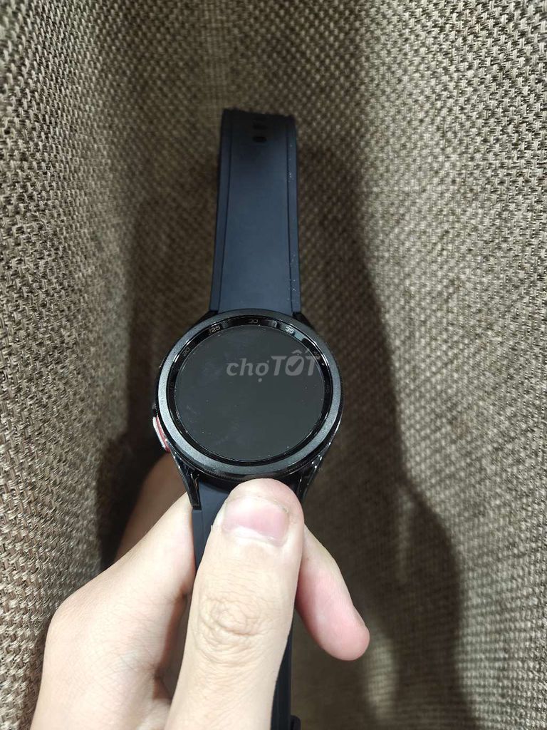 Samsung Galaxy Watch 6 Classic 43mm. Mua bán Thiết bị đeo thông minh tại Huyện Thanh Trì Hà Nội được đăng bởi Lê Hồng Nguyên hình 1