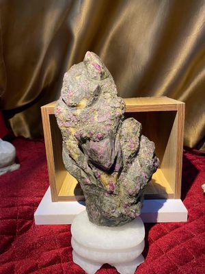 cây Ruby yên bái nguyên khối. Mua bán Đồ sưu tầm, đồ cổ tại Thành phố Vinh Nghệ An được đăng bởi Thích Sưu Tầm Đá Quý