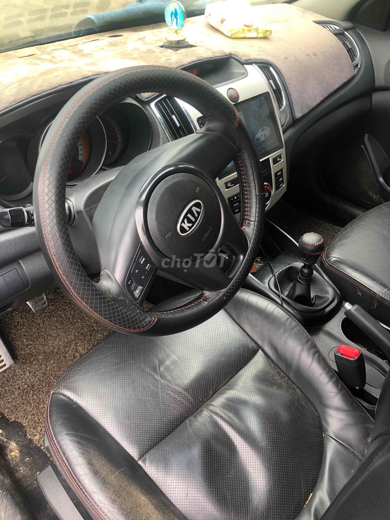 Kia Forte 2011 SX 1.6 MT - 11000 km. Mua bán Ô tô tại Huyện Quỳnh Lưu Nghệ An được đăng bởi Chu Văn Quang hình 6
