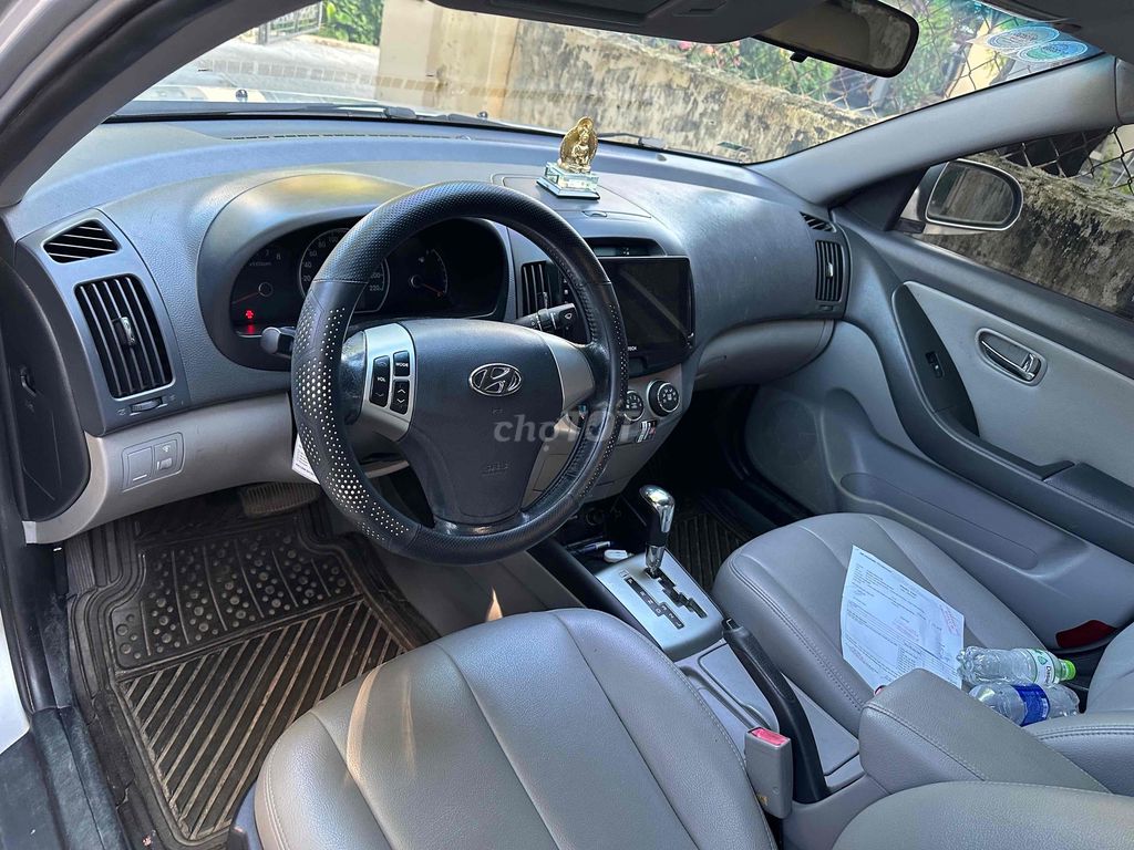 Hyundai Elantra 2010 1.6 AT - 115090 km. Mua bán Ô tô tại Thành phố Huế Thừa Thiên Huế được đăng bởi Hoang Duong hình 4