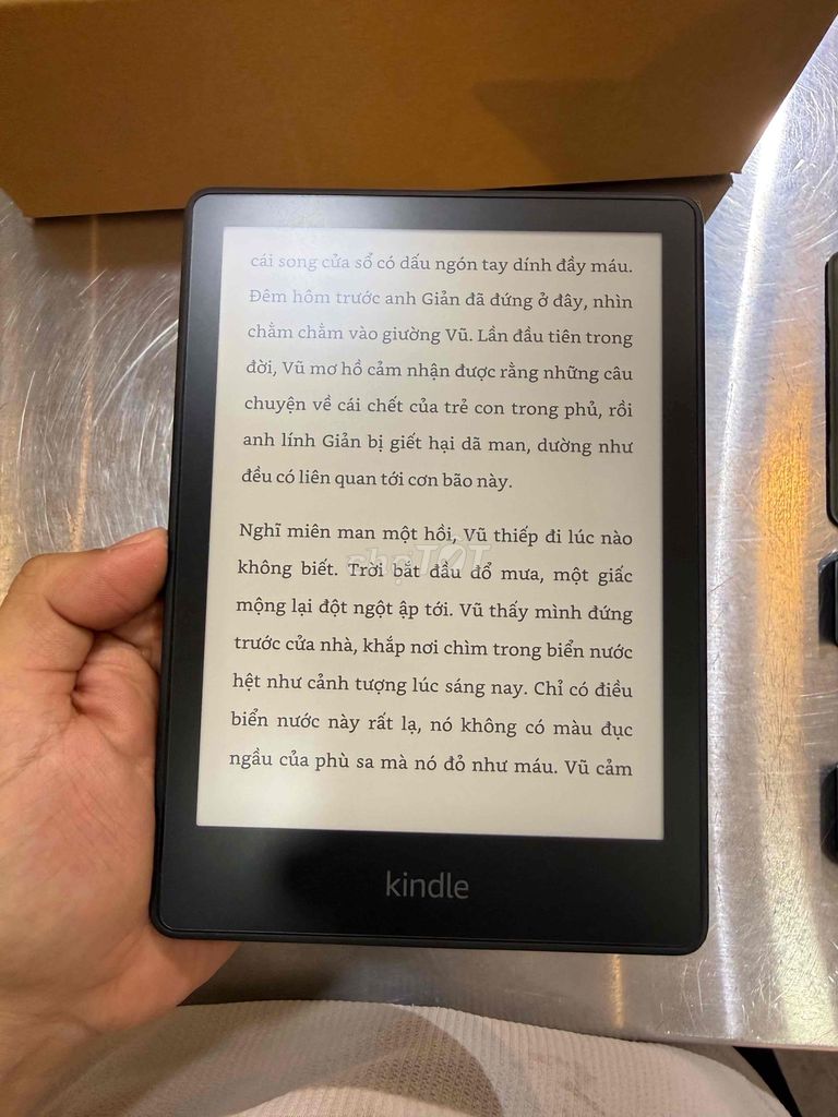 Máy đọc sách Kindle Paperwhite 5 8GB Đen. Mua bán Máy tính bảng tại Quận Bình Thạnh Tp Hồ Chí Minh được đăng bởi Nguyễn Ngọc Quyền hình 1