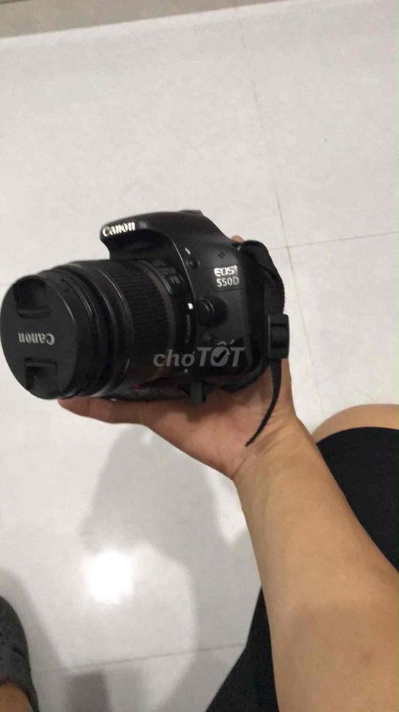 Máy ảnh Canon EOS 550D Đen APS-C 18MP. Mua bán Máy ảnh, Máy quay tại Thị xã An Khê Gia Lai được đăng bởi dương nguyễn hình 1