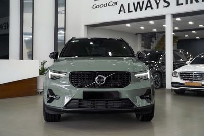 Volvo XC40 2024 - 1400 km Bank 90%. Mua bán Ô tô tại Quận 7 Tp Hồ Chí Minh được đăng bởi Hoàn Lee Xe Lướt