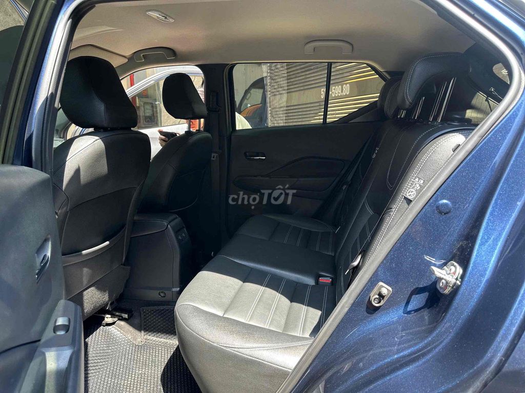 Nissan Kicks 2023 e-Power V - 25000 km. Mua bán Ô tô tại Quận Tân Phú Tp Hồ Chí Minh được đăng bởi Thuý Thanh hình 9