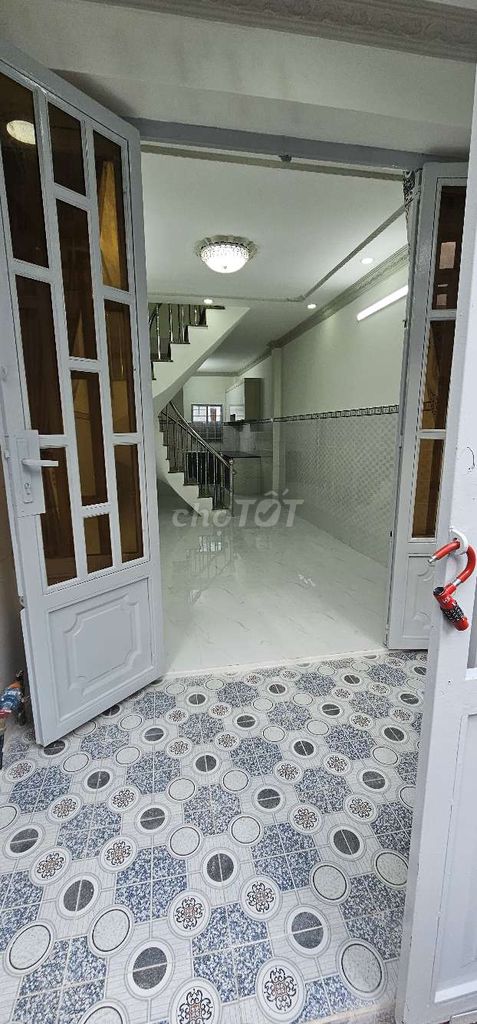 NHÀ QUẬN 7 THIẾT KẾ 2 PN RỘNG 30M2 ĐƯỜNG HUỲNH TẤN PHÁT ,P.P THUẬN.