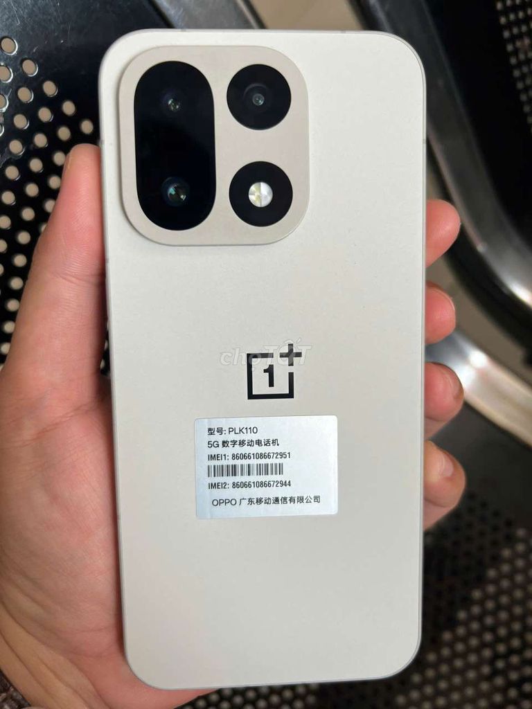 OnePlus 15 256GB Vàng lướt 10l sạc. Mua bán Điện thoại tại Thành phố Thủ Đức Tp Hồ Chí Minh được đăng bởi Quốc Tuấn hình 1