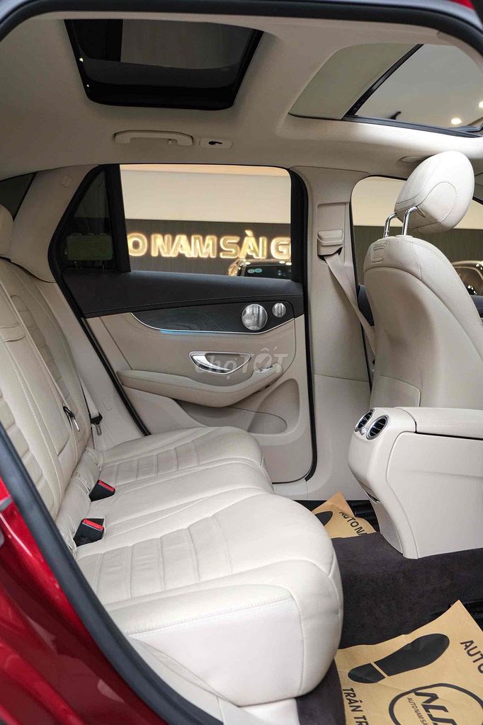 Mercedes GLC 300 4Matic 2019 - 61000 km. Mua bán Ô tô tại Quận 7 Tp Hồ Chí Minh được đăng bởi Quý Auto Nam Sài Gòn hình 13