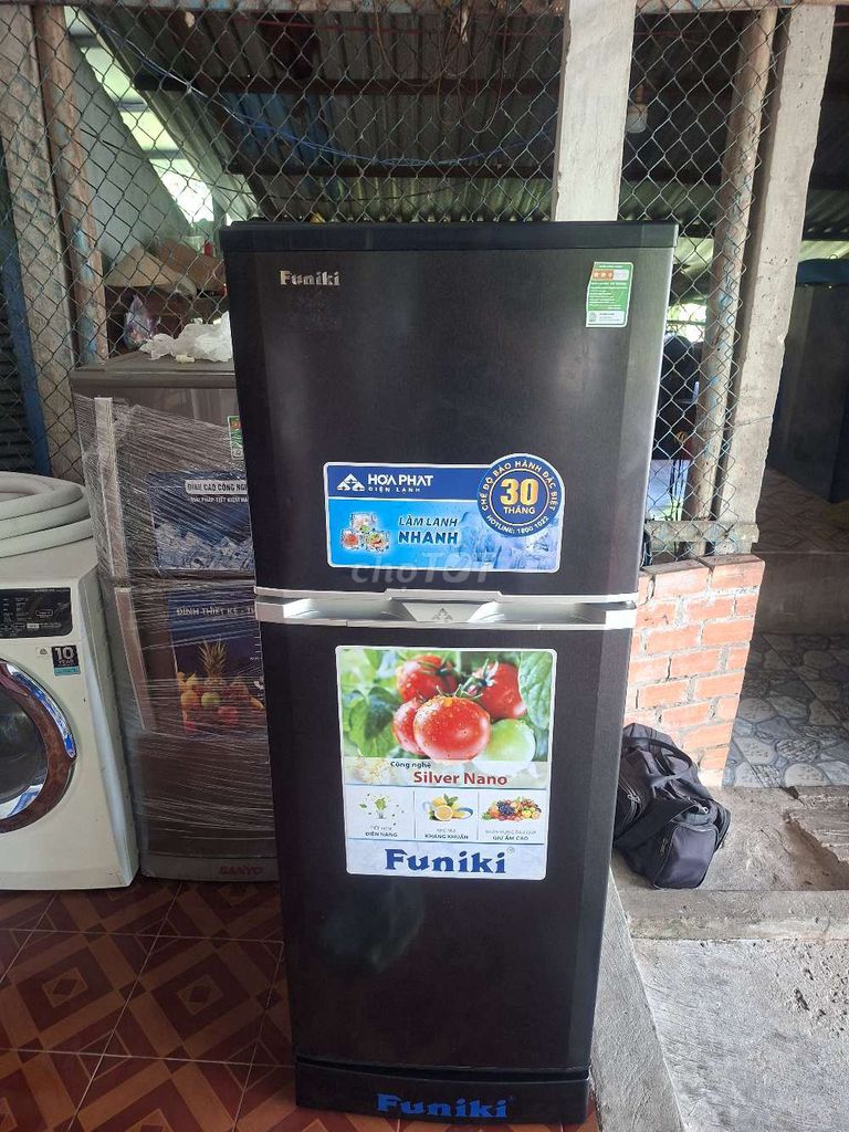 Tủ lạnh Funiki Đen. Mua bán Tủ lạnh tại Huyện Kế Sách Sóc Trăng được đăng bởi điện lạnh kế sách st hình 1