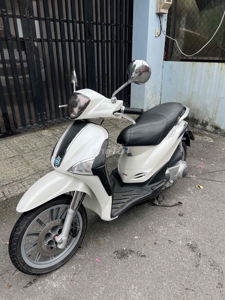 cần bán xe piaggio Liberty 150c Fi 2012 giá tốt. Mua bán Xe máy tại Thành phố Thủ Đức Tp Hồ Chí Minh được đăng bởi Nguyễn hảo hình 1
